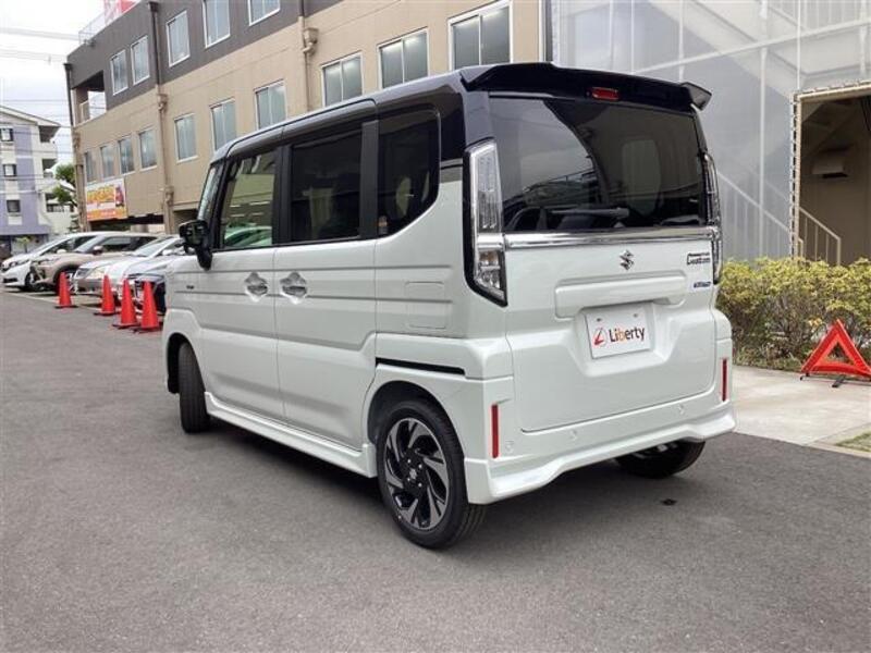 SPACIA CUSTOM