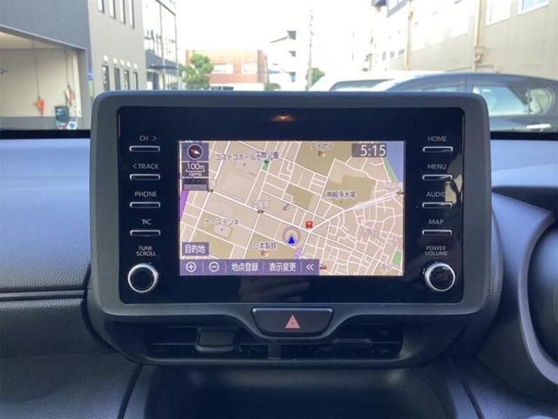 YARIS CROSS