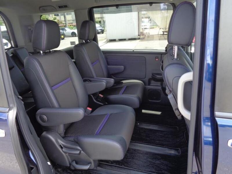 STEPWAGON SPADA