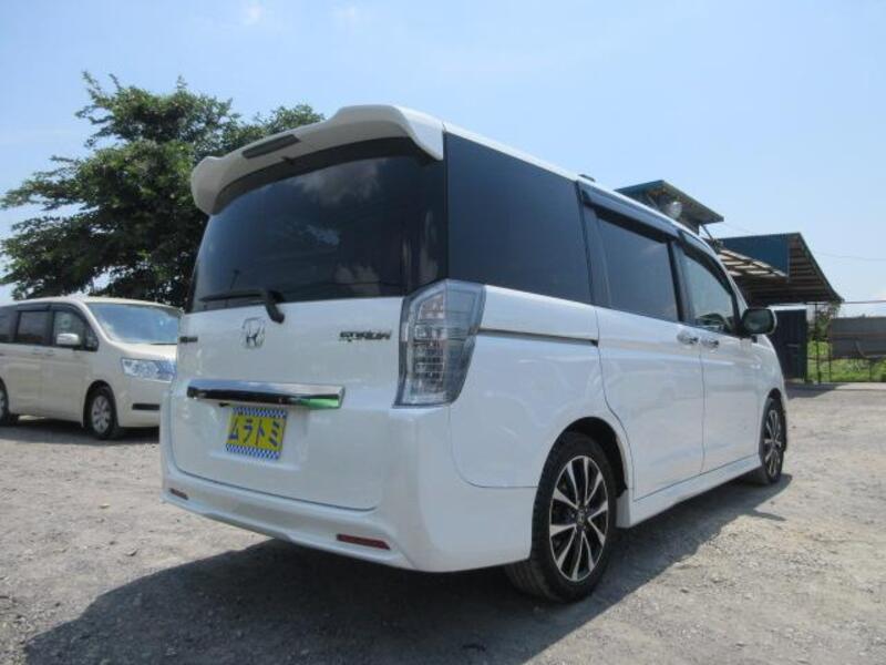 STEPWAGON SPADA