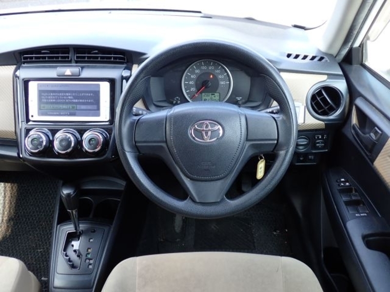 COROLLA AXIO