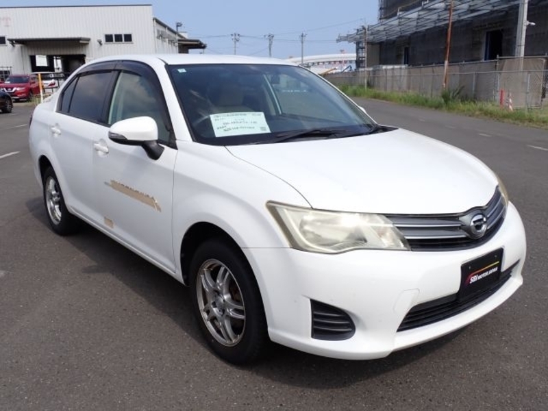 COROLLA AXIO