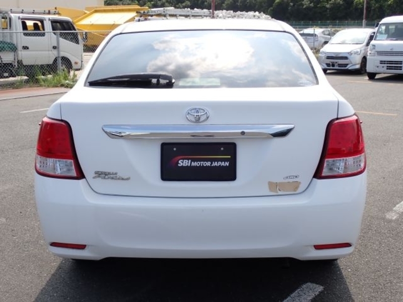 COROLLA AXIO