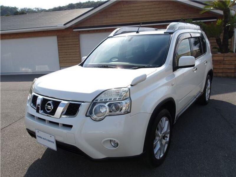 X-TRAIL