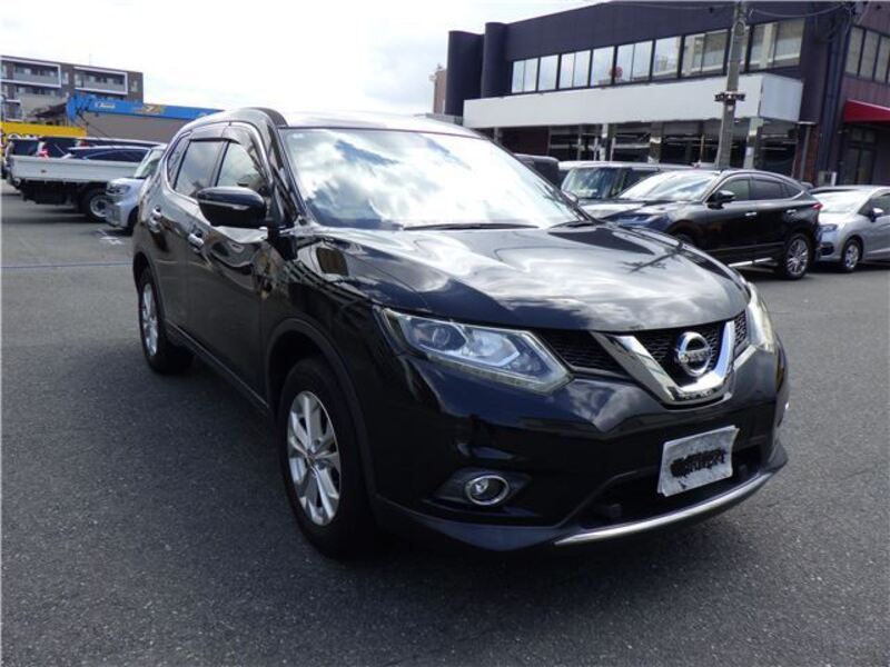 X-TRAIL