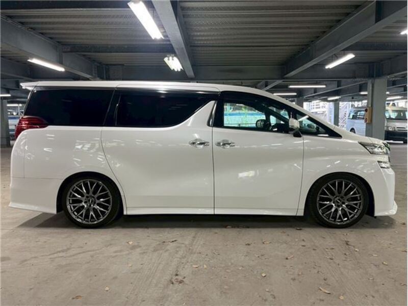 VELLFIRE