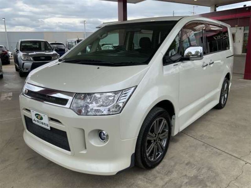 DELICA D5