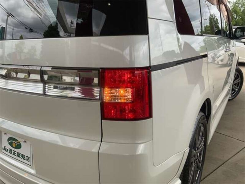 DELICA D5