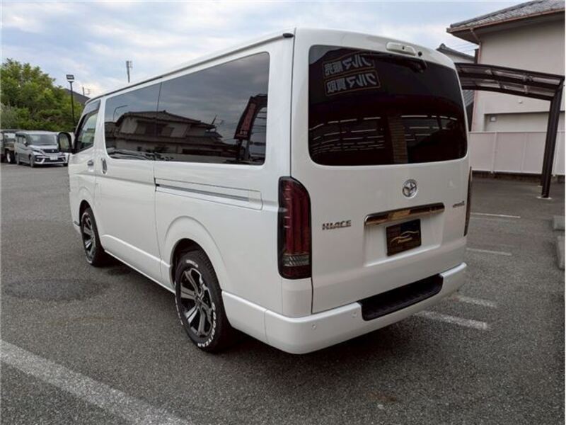HIACE