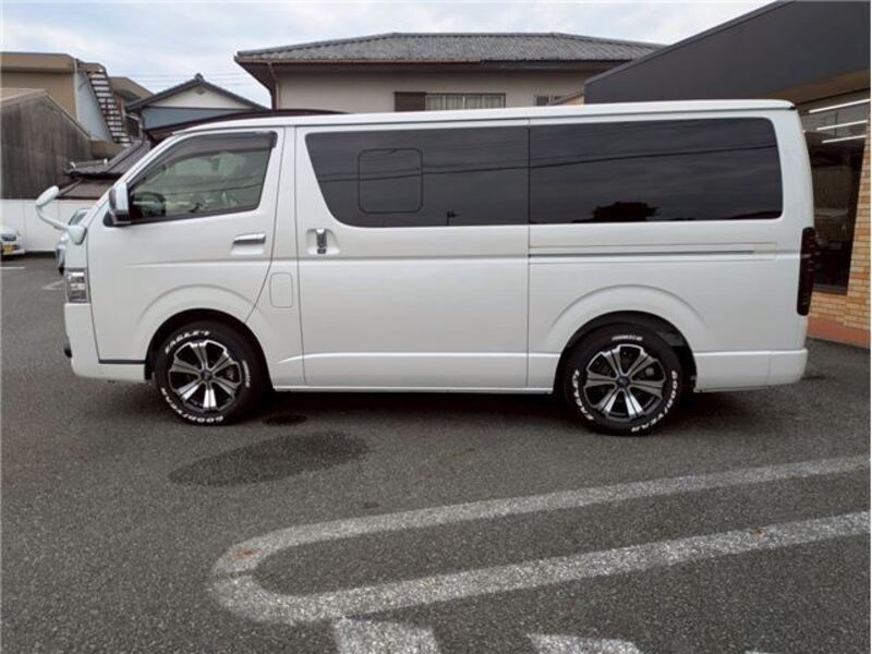 HIACE