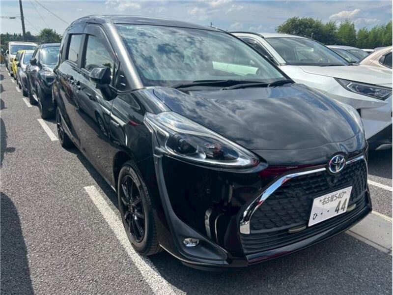 TOYOTA SIENTA