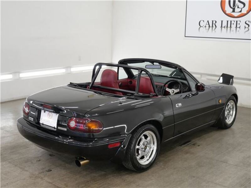 EUNOS ROADSTER