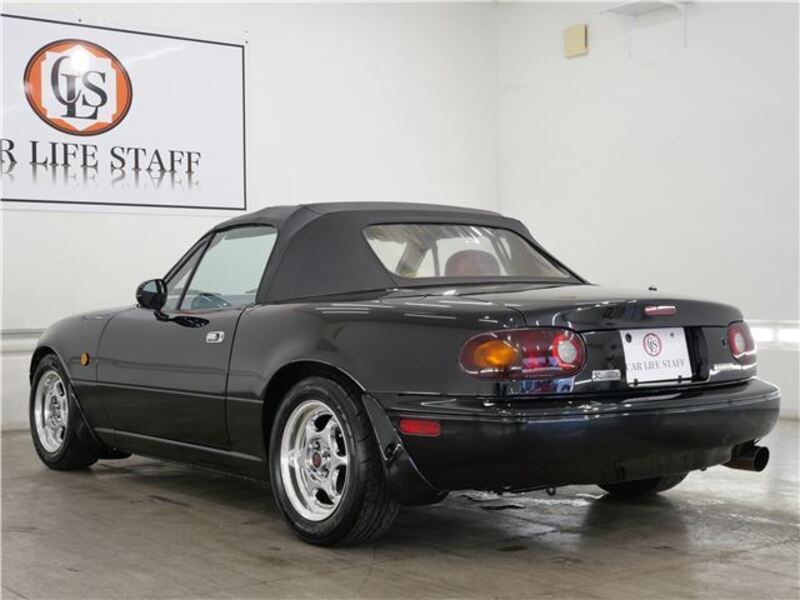 EUNOS ROADSTER