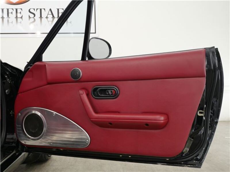 EUNOS ROADSTER