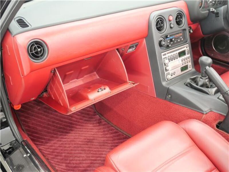 EUNOS ROADSTER