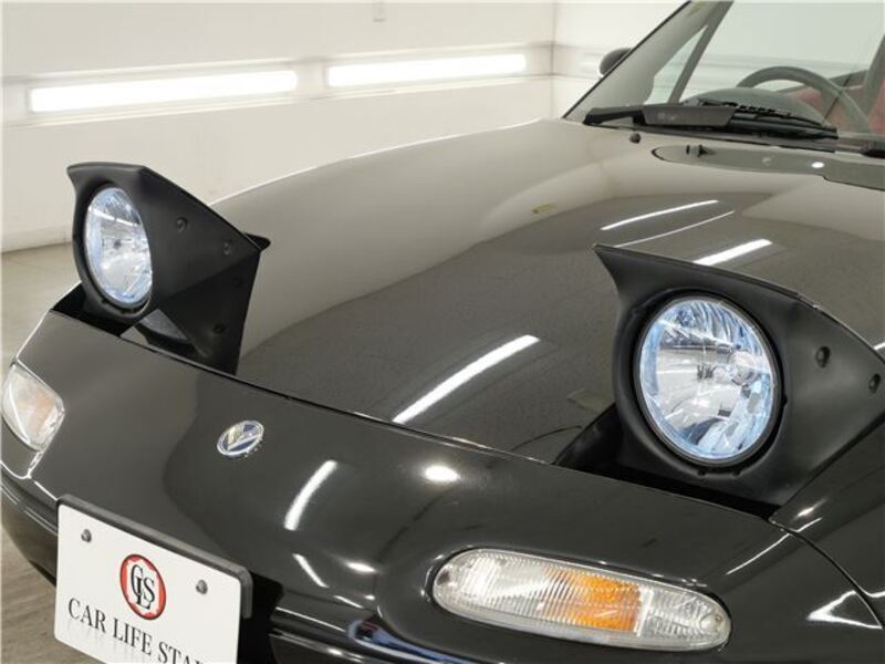 EUNOS ROADSTER