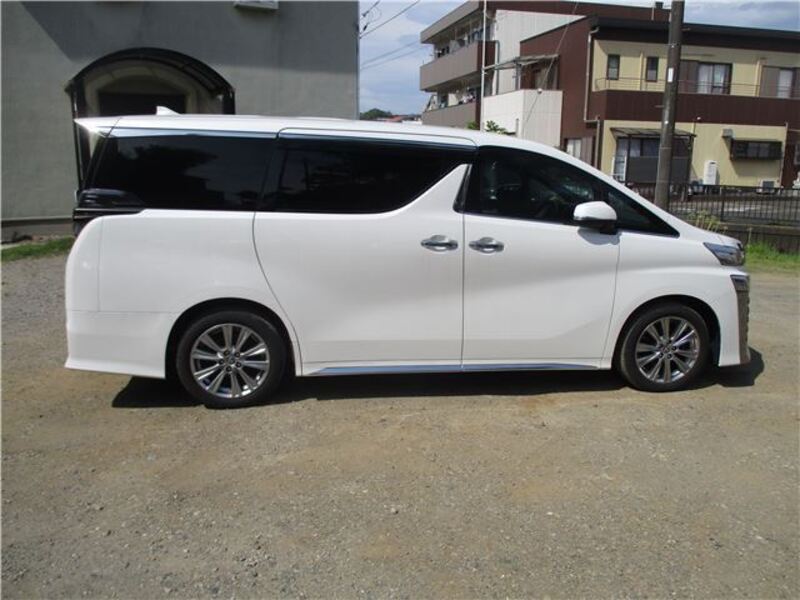 VELLFIRE
