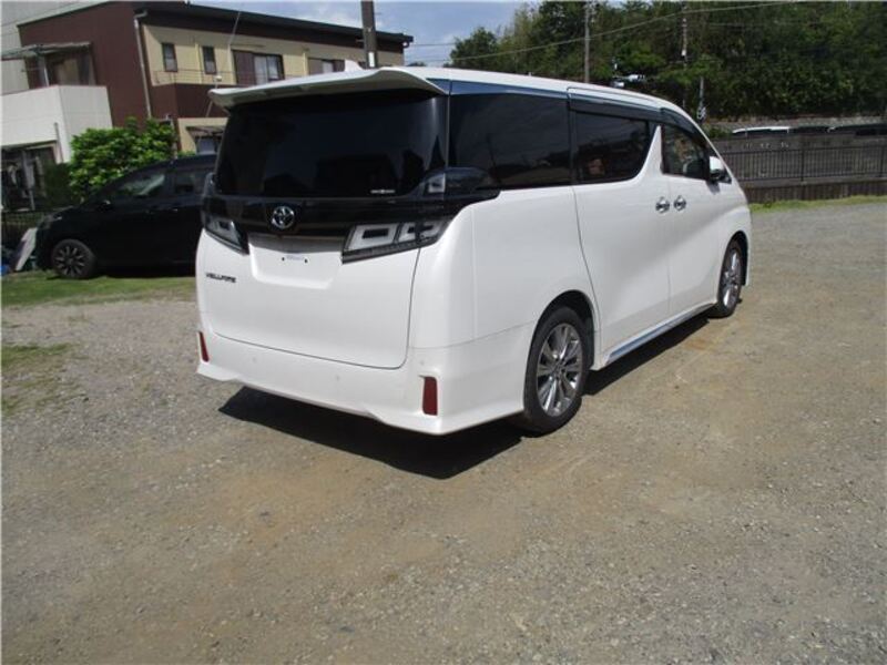 VELLFIRE