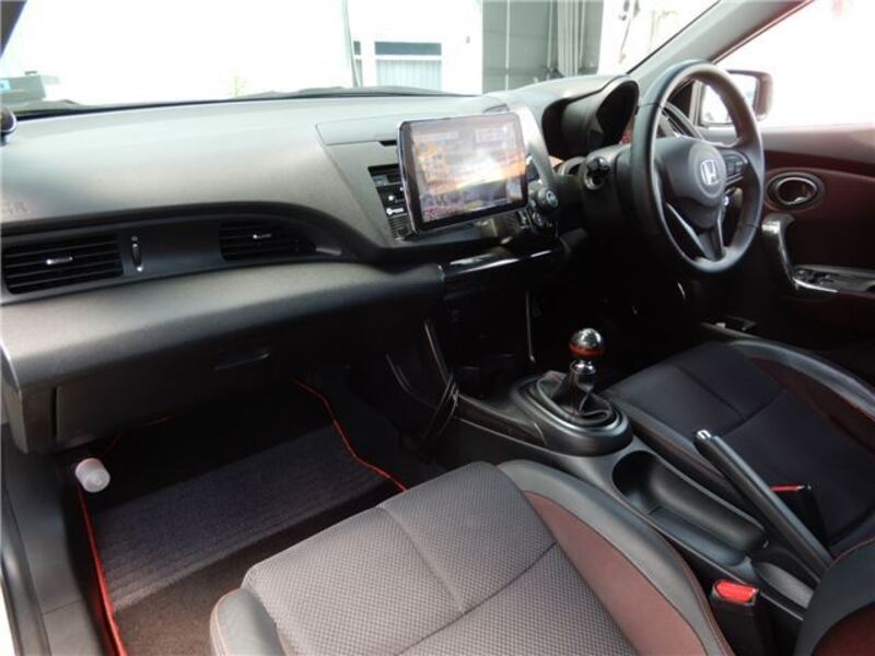 CR-Z