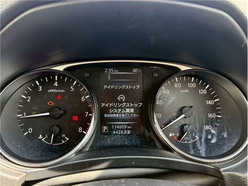 X-TRAIL
