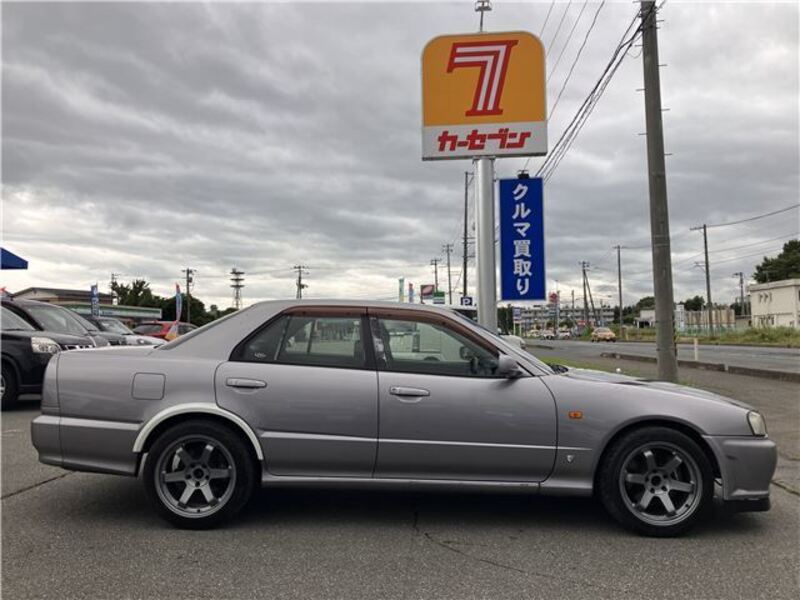 SKYLINE