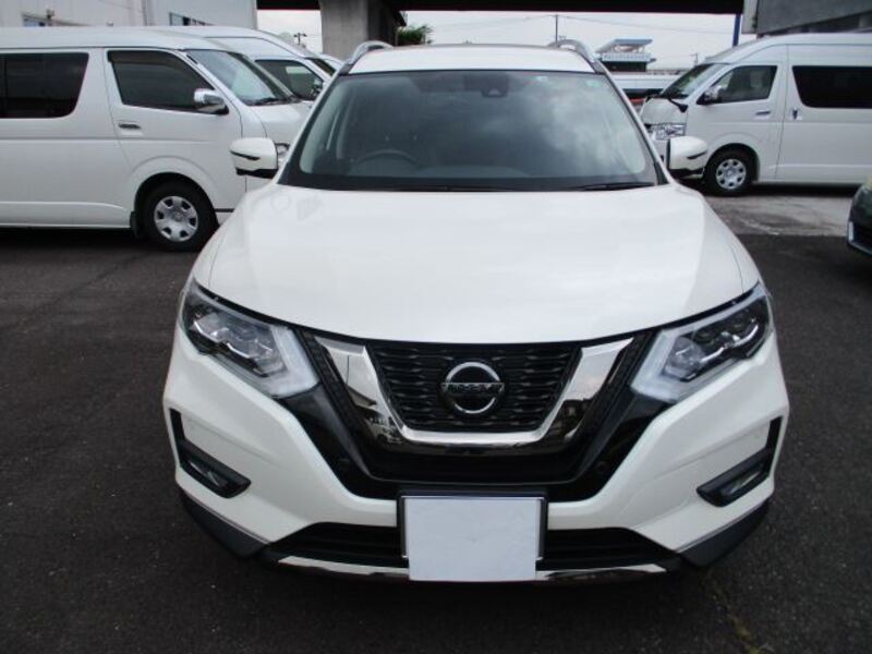 X-TRAIL