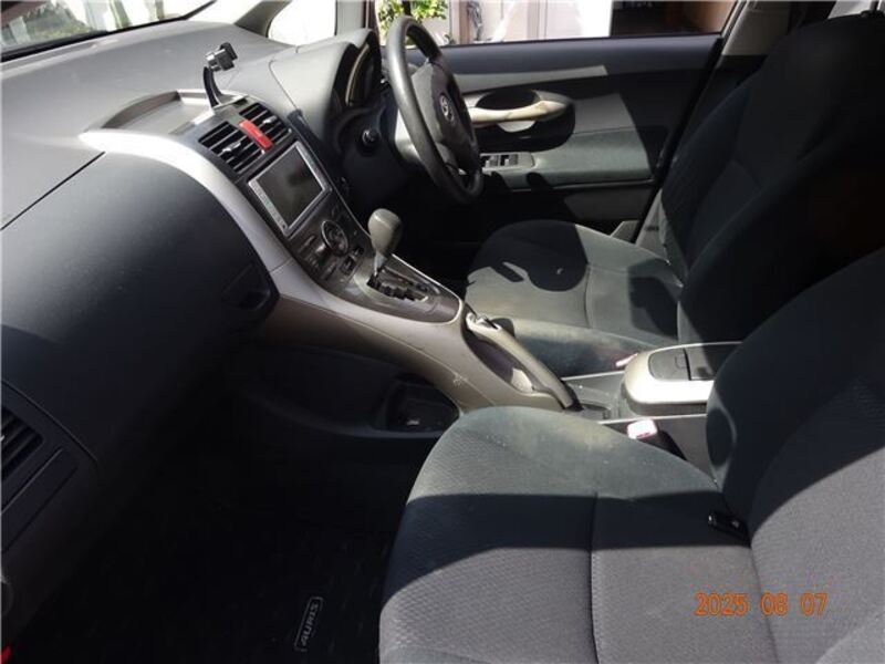 AURIS