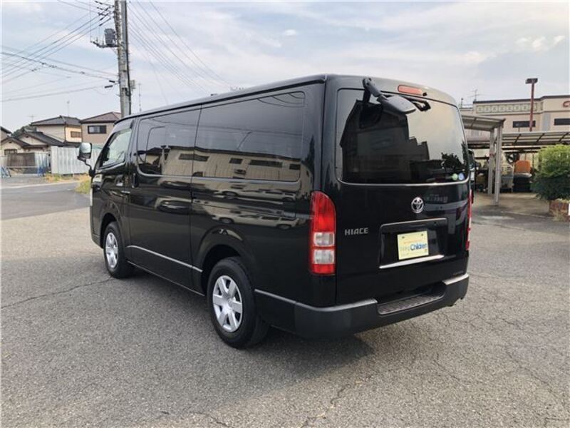 HIACE VAN