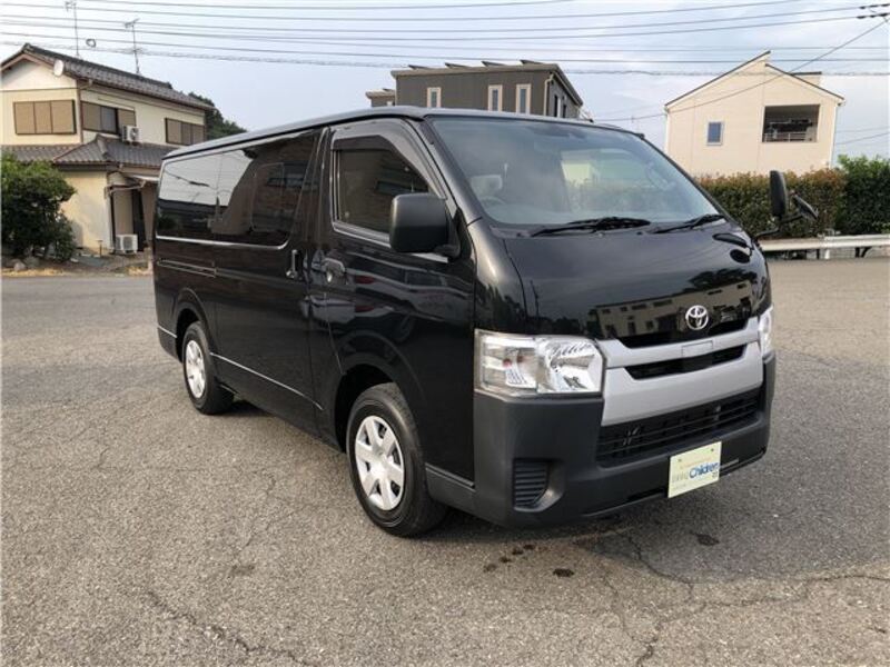 HIACE VAN