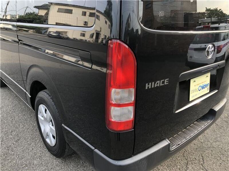 HIACE VAN
