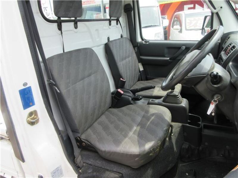 CARRY TRUCK