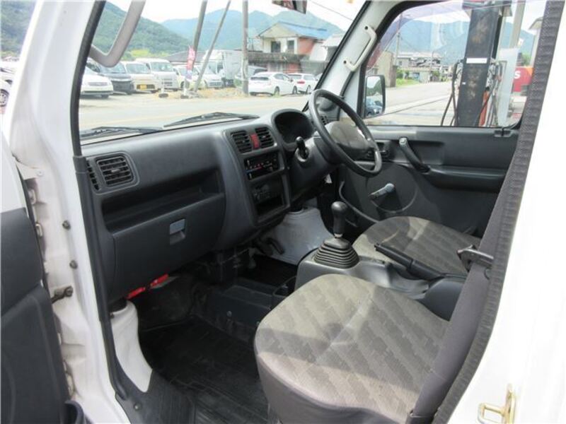 CARRY TRUCK