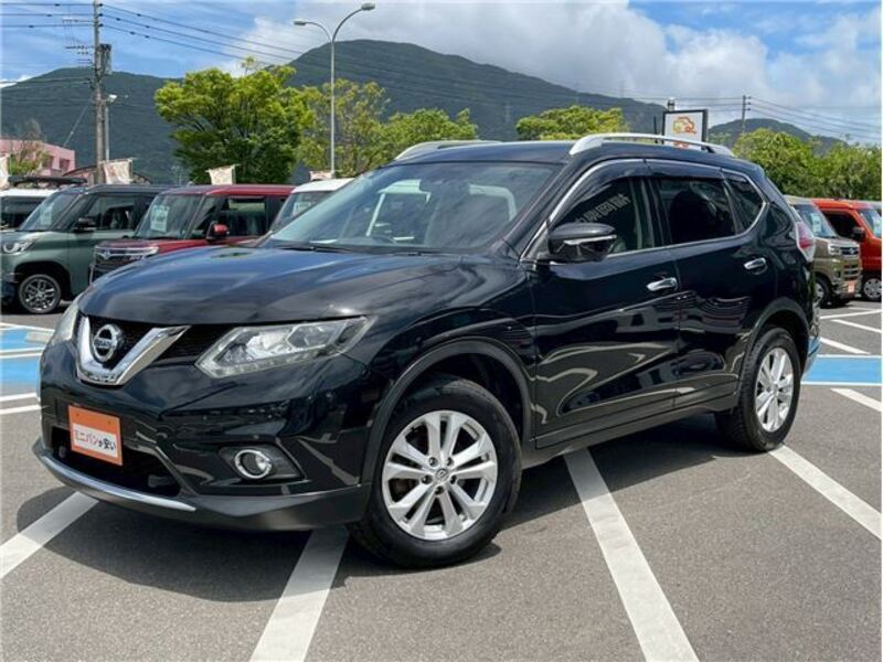 X-TRAIL