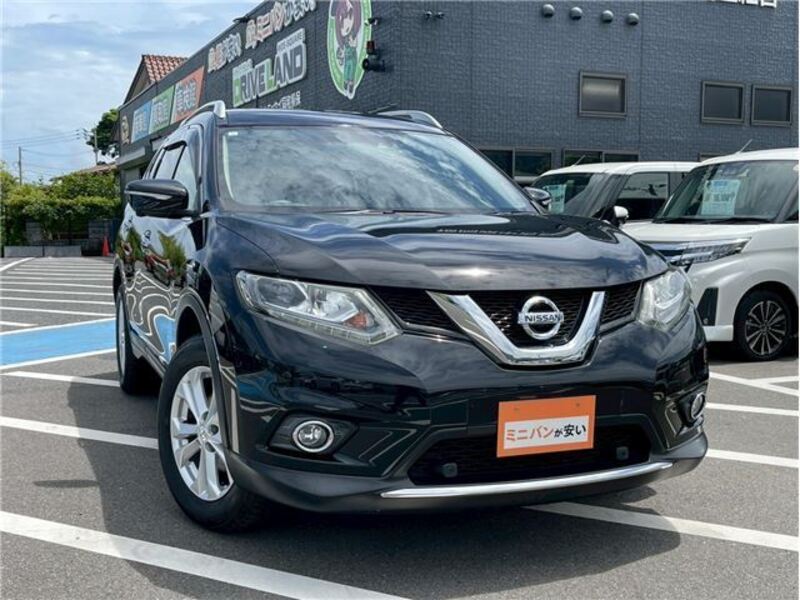 X-TRAIL