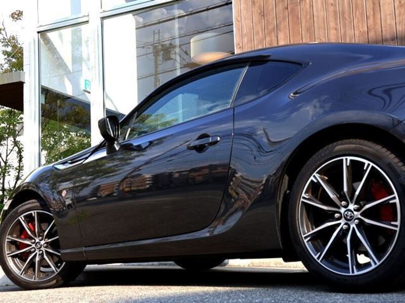 86