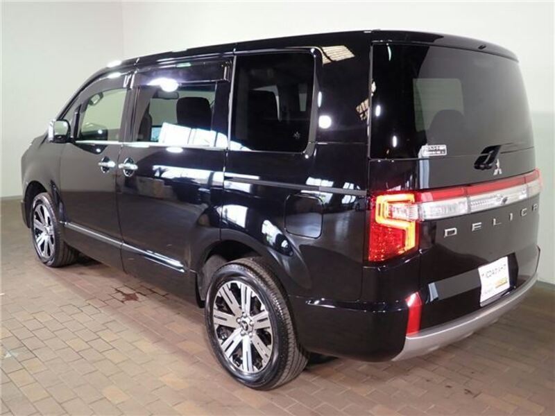 DELICA D5