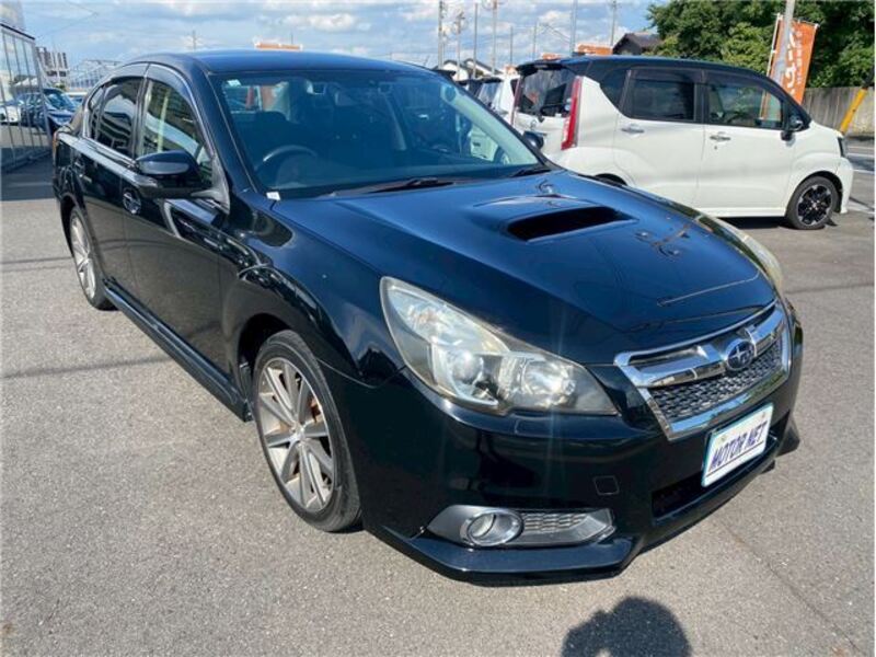 SUBARU LEGACY B4