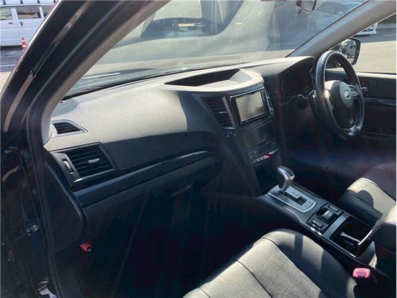 LEGACY B4