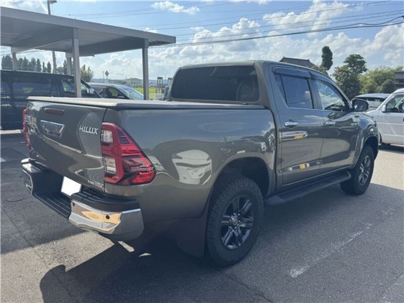 HILUX
