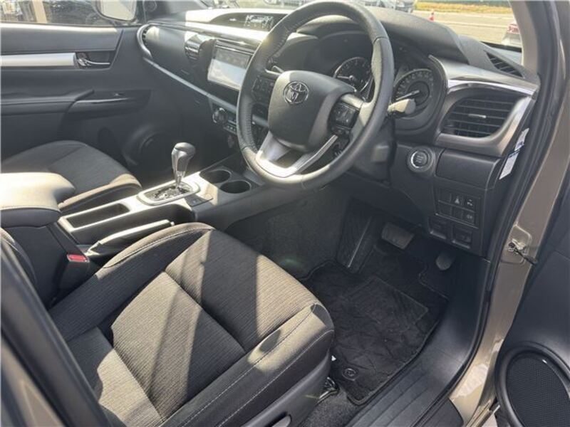 HILUX