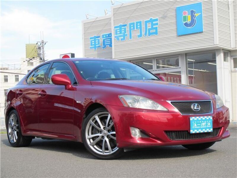 LEXUS IS
