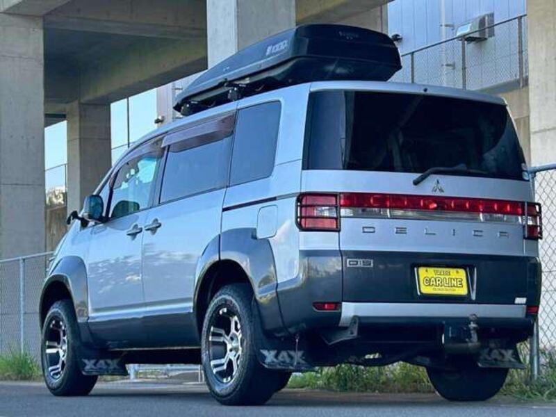 DELICA D5