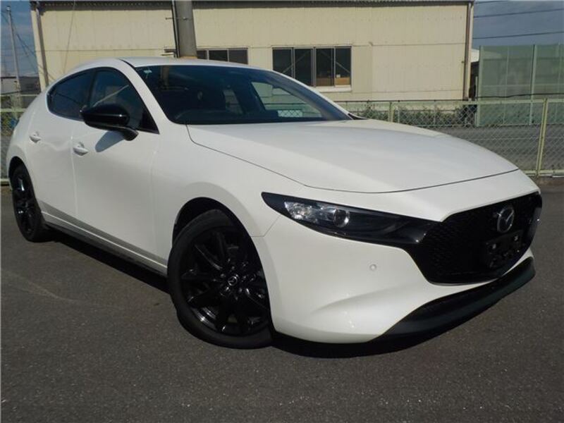 MAZDA3