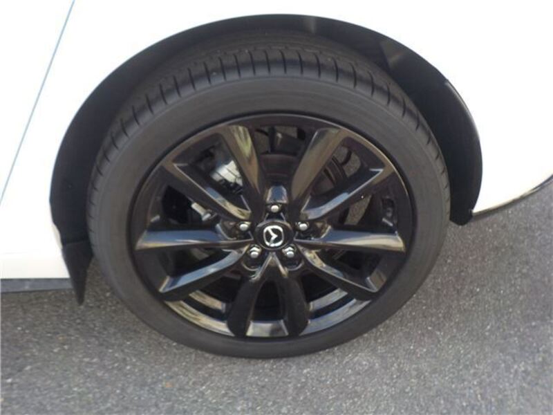 MAZDA3