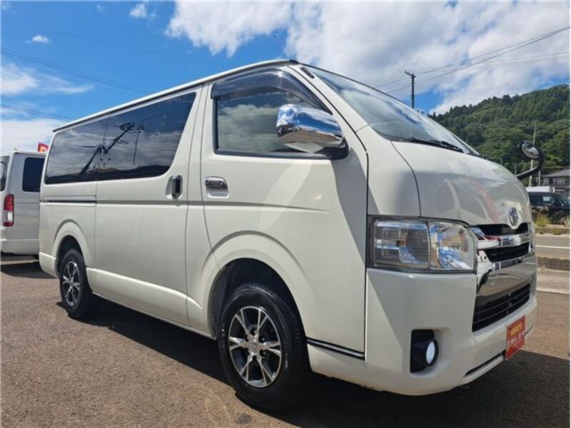 HIACE VAN