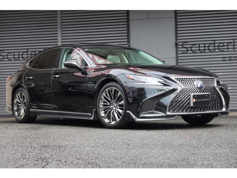 LEXUS LS