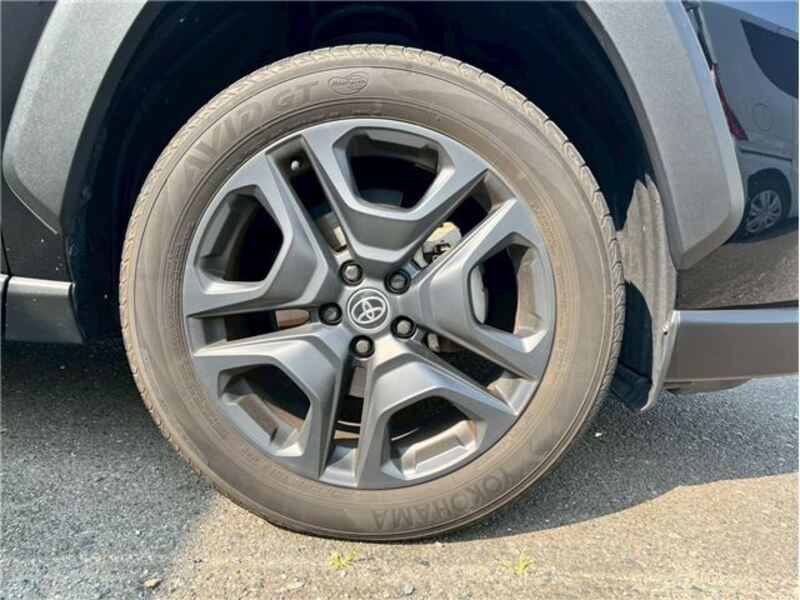 RAV4