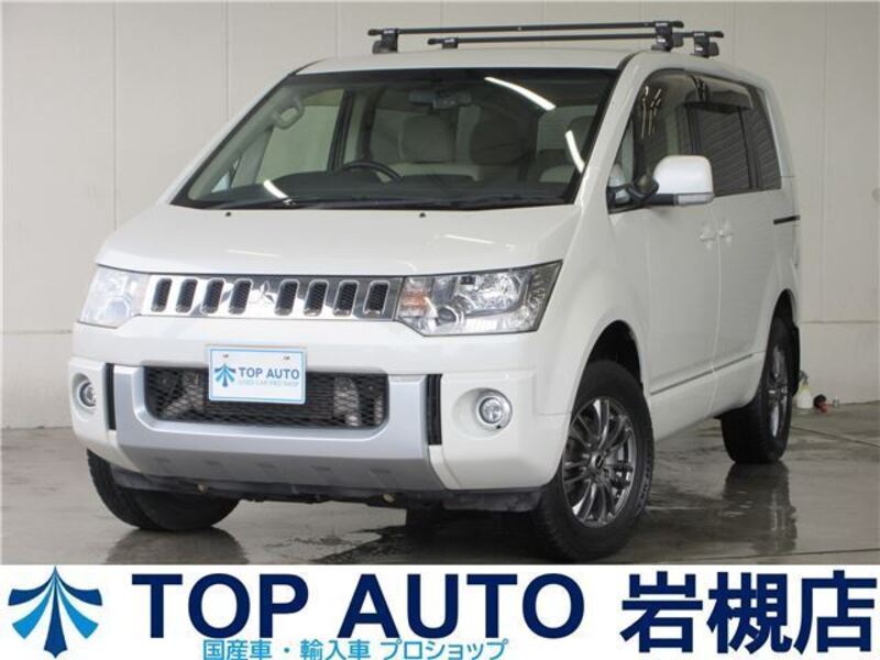 MITSUBISHI DELICA D5