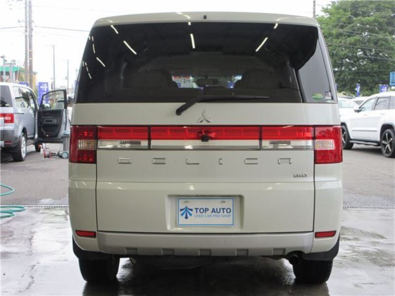 DELICA D5