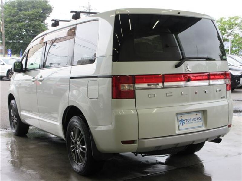 DELICA D5
